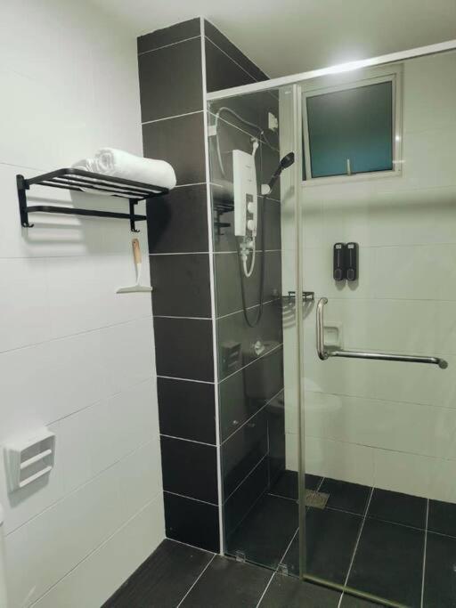 G 1 - Center Majestic 2r2b Ipoh